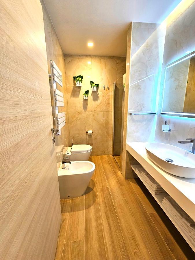 Astoria Supreme - Modern Boutique Suites Lecce Dış mekan fotoğraf